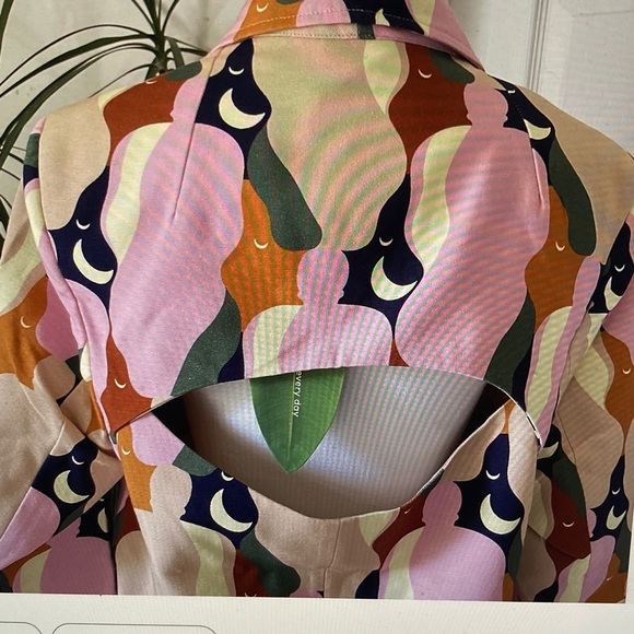 Farm Rio The Kiss Multicolor Cutout Blazer - Picture 5 of 14